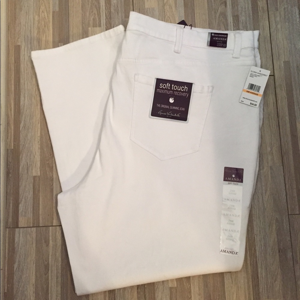 Gloria Vanderbilt white denim jeans size 2…